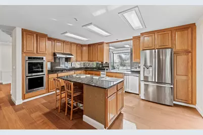 2412 Hillside Dr, Burlingame, CA 94010 - Photo 4