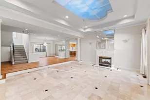 2412 Hillside Dr, Burlingame, CA 94010 - Photo 2