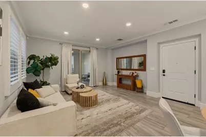 1057 Foxglove Pl 202, San Jose, CA 95131 - Photo 6