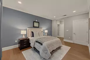 1057 Foxglove Pl 202, San Jose, CA 95131 - Photo 32