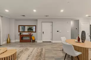 1057 Foxglove Pl 202, San Jose, CA 95131 - Photo 14