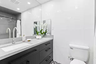 55 Claremont Ave 301, Redwood City, CA 94062 - Photo 14