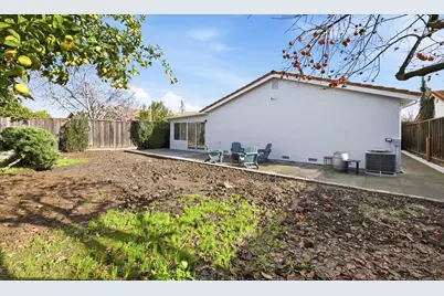 4975 Chiles Dr, San Jose, CA 95136 - Photo 28
