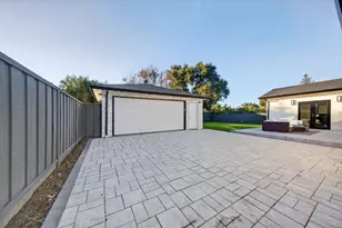 371 N Milton Ave, Campbell, CA 95008 - Photo 30