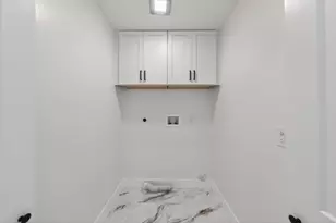 371 N Milton Ave, Campbell, CA 95008 - Photo 22