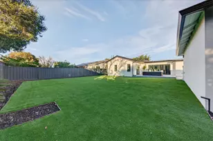 371 N Milton Ave, Campbell, CA 95008 - Photo 34