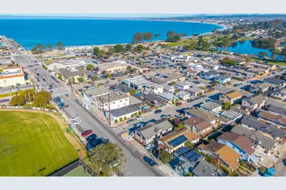 415 Figueroa St, Monterey, CA 93940 - Photo 42