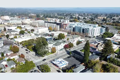 229 Laurel St, Santa Cruz, CA 95060 - Photo 2