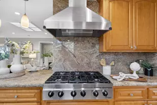 10155 Western Dr, Cupertino, CA 95014 - Photo 20