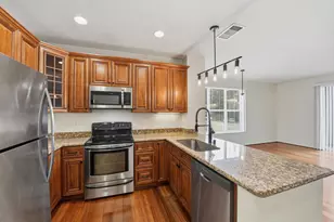 1445 Fruitdale Ave 101, San Jose, CA 95128 - Photo 4