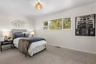 135 Belmont St, Santa Cruz, CA 95060 - Photo 16