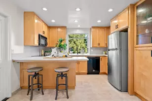 135 Belmont St, Santa Cruz, CA 95060 - Photo 10