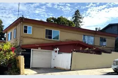 3002 Bona St, Oakland, CA 94601 - Photo 1