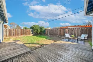 872 Loyalton Dr, Campbell, CA 95008 - Photo 30