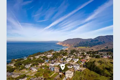 381 11th St, Montara, CA 94037 - Photo 22