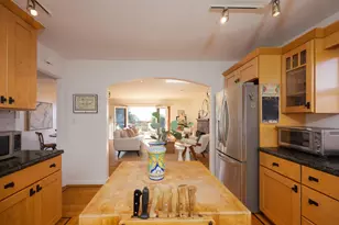 381 11th St, Montara, CA 94037 - Photo 10