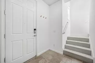 465 Bedford Loop, Mountain View, CA 94043 - Photo 2