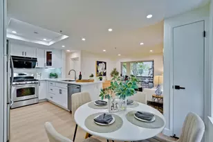 426 Galleria Dr, San Jose, CA 95134 - Photo 16