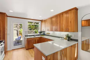 574 Wellington Dr, San Carlos, CA 94070 - Photo 12