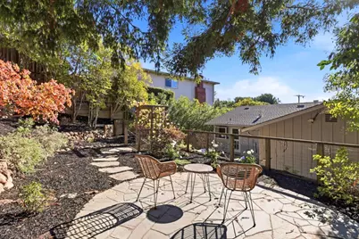 574 Wellington Dr, San Carlos, CA 94070 - Photo 46