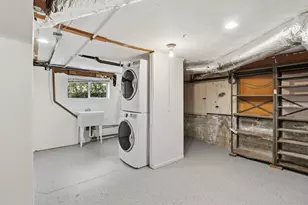 574 Wellington Dr, San Carlos, CA 94070 - Photo 34