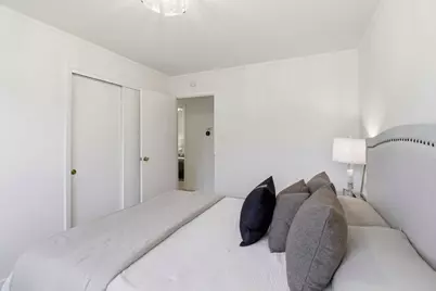 574 Wellington Dr, San Carlos, CA 94070 - Photo 22