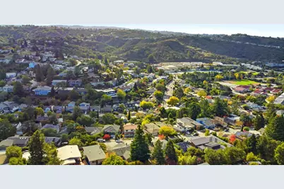 574 Wellington Dr, San Carlos, CA 94070 - Photo 56