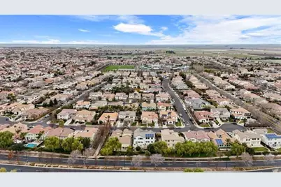 310 Ashlee Ave, Tracy, CA 95391 - Photo 50