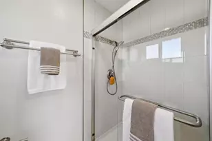 6915 Dartmoor Way, San Jose, CA 95129 - Photo 16