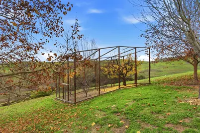 525 Vista Ridge Dr, Milpitas, CA 95035 - Photo 28