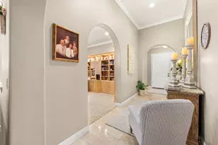 5723 Grassington Ln, Sacramento, CA 95835 - Photo 12