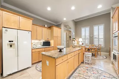 5723 Grassington Ln, Sacramento, CA 95835 - Photo 34