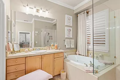 5723 Grassington Ln, Sacramento, CA 95835 - Photo 52