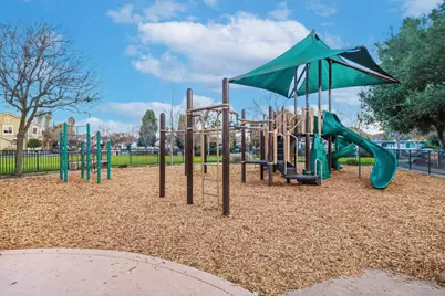 1421 Rosemary St, Menlo Park, CA 94025 - Photo 50