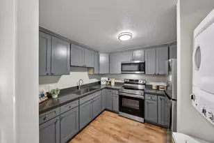 3320 Cherry Ave, San Jose, CA 95118 - Photo 24