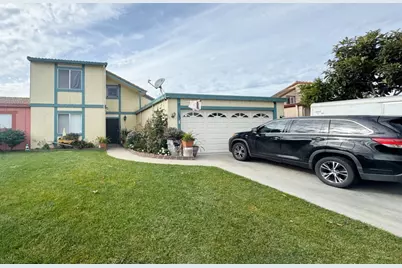 1103 Sherman Dr, Salinas, CA 93907 - Photo 2