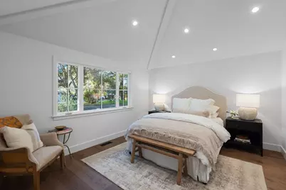 1010 Ringwood Ave, Menlo Park, CA 94025 - Photo 10