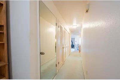 585 Hawthorne St 103, Monterey, CA 93940 - Photo 6