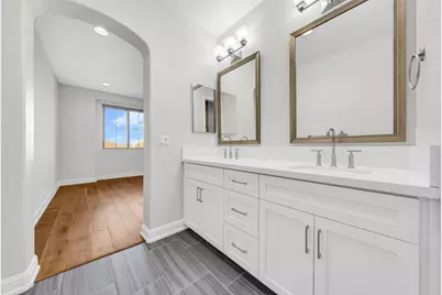 121 Fairchild Dr, Mountain View, CA 94043 - Photo 20