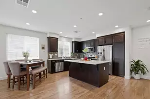 5659 Daylily St, Newark, CA 94560 - Photo 6