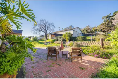 17777 Vierra Canyon Rd, Salinas, CA 93907 - Photo 12