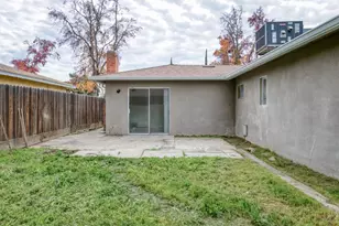 3068 W Fairmont Ave, Fresno, CA 93722 - Photo 30