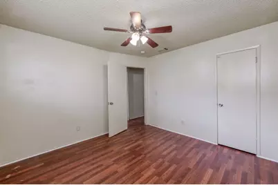 3068 W Fairmont Ave, Fresno, CA 93722 - Photo 20