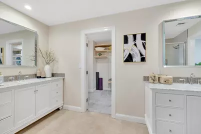 2426 Sharon Oaks Dr, Menlo Park, CA 94025 - Photo 32