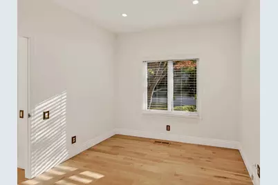 860 Monte Rosa Dr, Menlo Park, CA 94025 - Photo 16