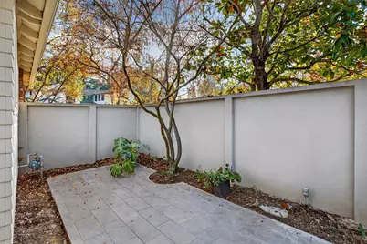 860 Monte Rosa Dr, Menlo Park, CA 94025 - Photo 24