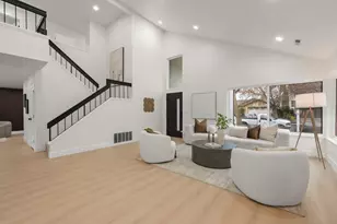 5276 Rooster Dr, San Jose, CA 95136 - Photo 2