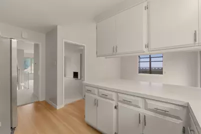 261 Del Norte Dr, San Bruno, CA 94066 - Photo 18