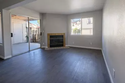 2366 N Main St 8, Salinas, CA 93906 - Photo 2