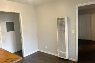 2366 N Main St 8, Salinas, CA 93906 - Photo 10